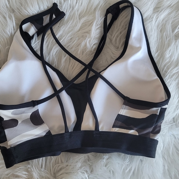 La Senza Sportswear - Picture 2 of 6